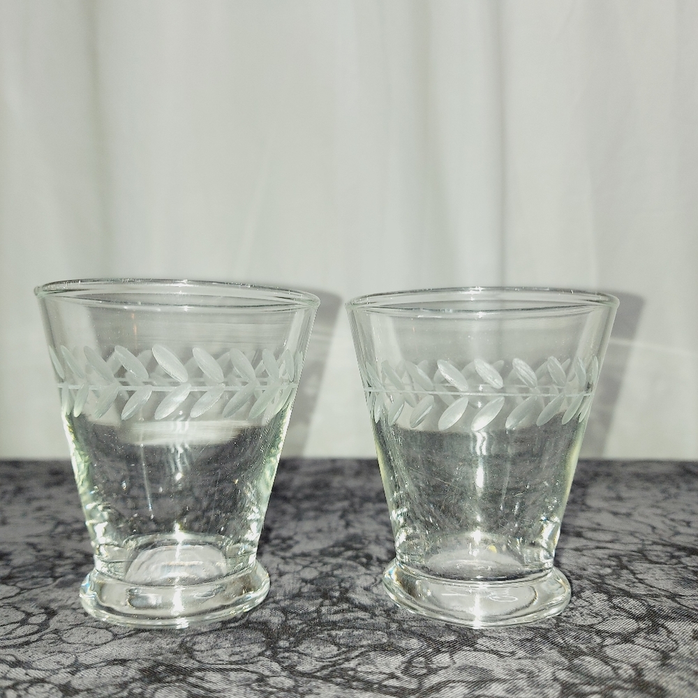 Anchor Hocking set of 2 etched leaf shot glass Set vintage - Picture 3 of 11